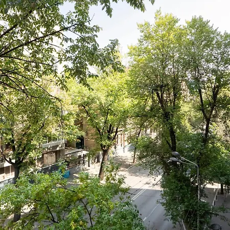 Epic 4br Luxe Boulevard Near Rosetti Square & Old Town