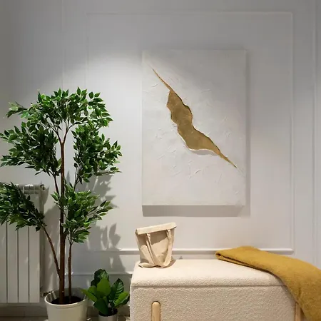 Apartment Epic 4br Luxe Boulevard Near Rosetti Square & Old Town Bukarest