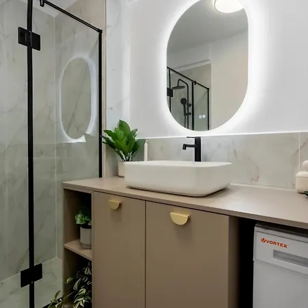 Epic 4br Luxe Boulevard Near Rosetti Square & Old Town