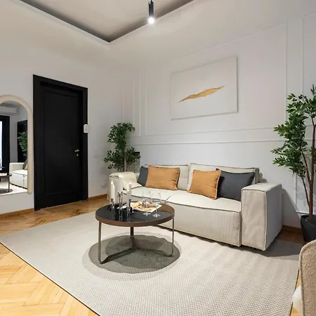 Epic 4br Luxe Boulevard Near Rosetti Square & Old Town Lägenhet *