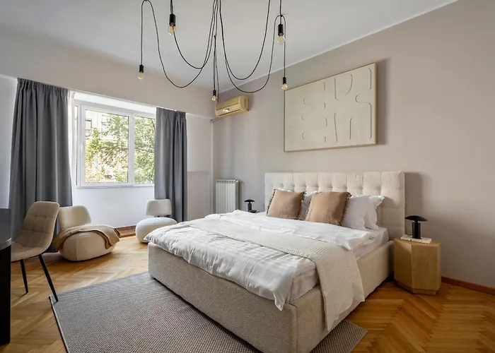 Epic 4br Luxe Boulevard Near Rosetti Square & Old Town * 布加勒斯特