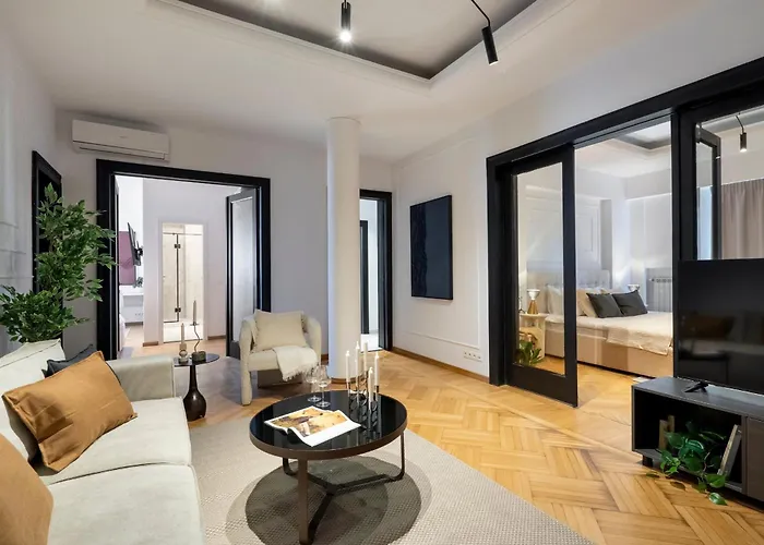 Epic 4br Luxe Boulevard Near Rosetti Square & Old Town *