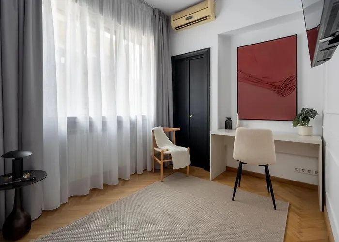 Epic 4br Luxe Boulevard Near Rosetti Square & Old Town Διαμέρισμα
