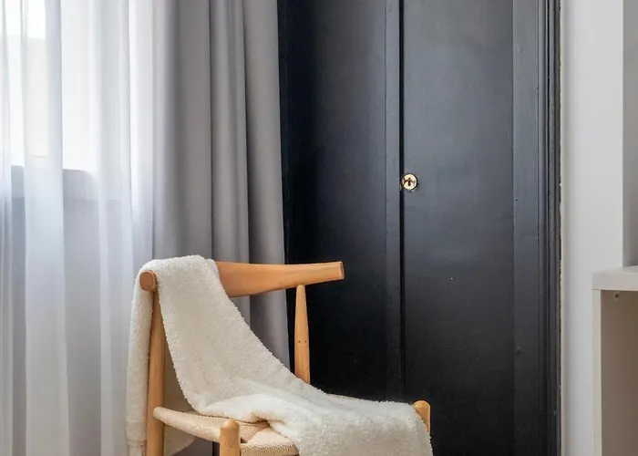 Epic 4br Luxe Boulevard Near Rosetti Square & Old Town 公寓 布加勒斯特