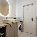 Epic 4br Luxe Boulevard Near Rosetti Square & Old Town *