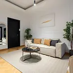 Epic 4br Luxe Boulevard Near Rosetti Square & Old Town Apartament *