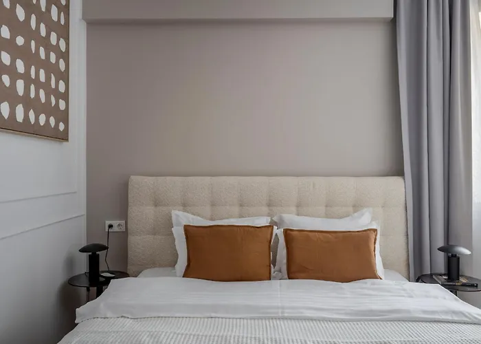 Epic 4br Luxe Boulevard Near Rosetti Square & Old Town Apartamento